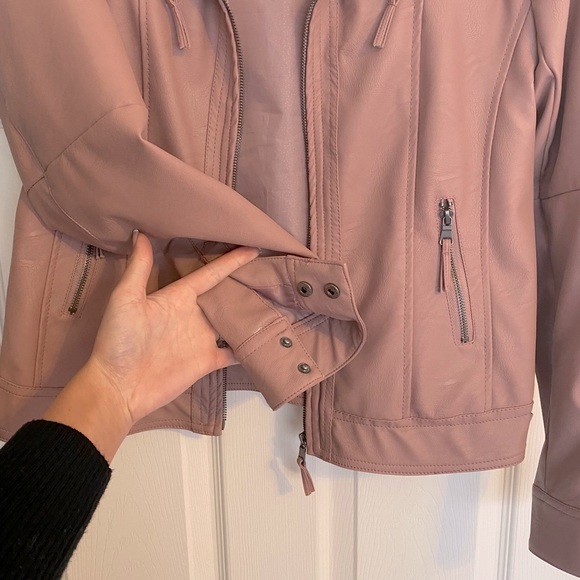Blush Pink Leather Jacket - Picture 4 of 5